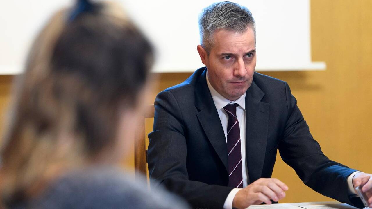Polizist trotz Gewaltverurteilung befördert – Lausanner Linke verlangt Konsequenzen