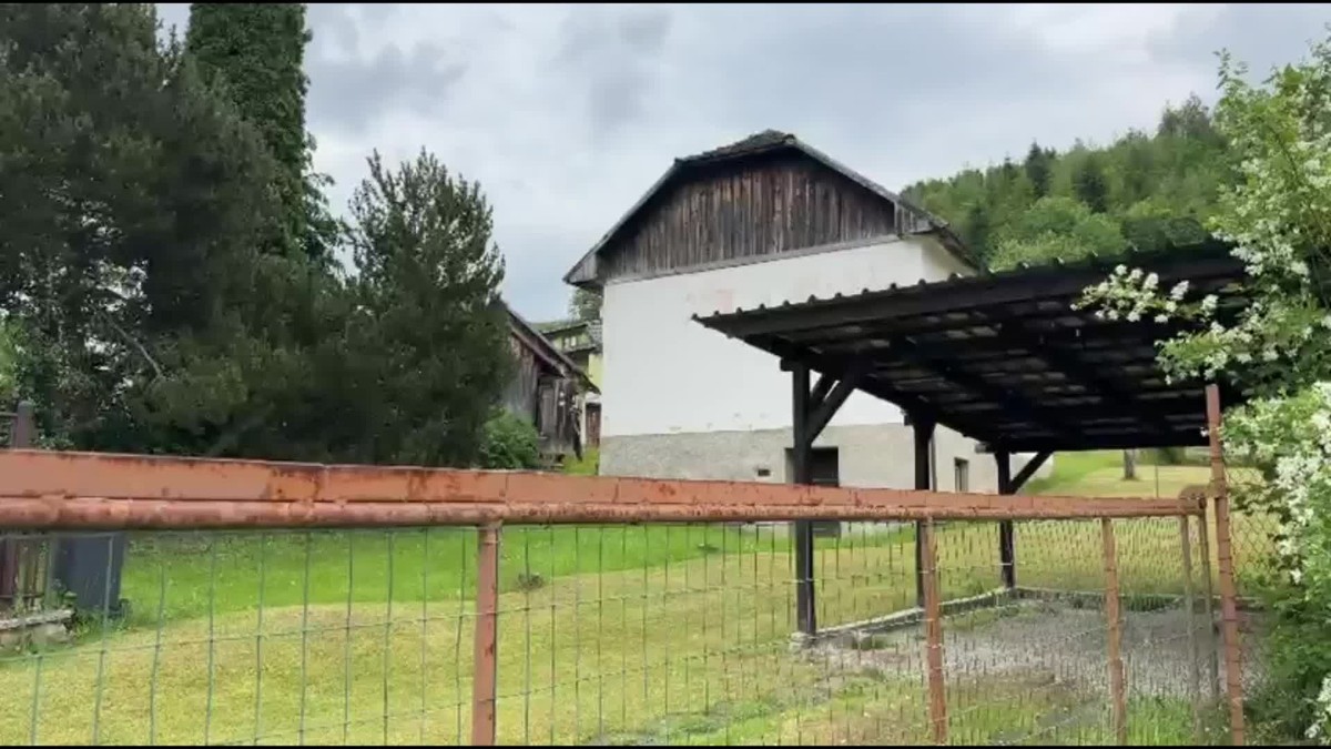 Muž čerstvo prepustený z väzenia dobodal v Gelnici manželku, ktorá žiadala zákaz priblíženia