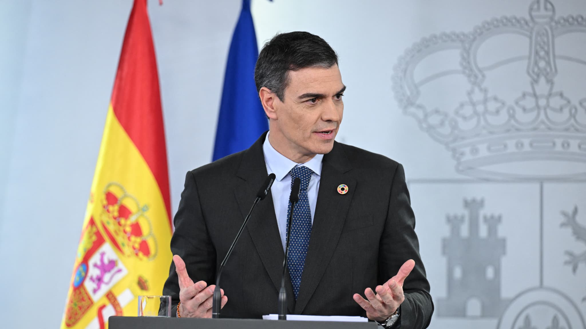 Pedro Sánchez niega ante el Congreso cualquier "corrupción generalizada" en su entorno
