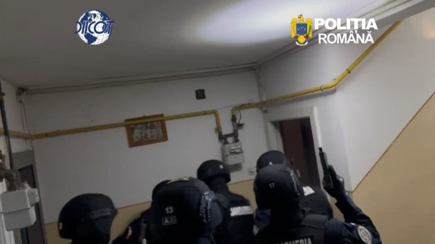 Doi dealeri din Brașov, arestați pentru trafic de stupefiante la Galați