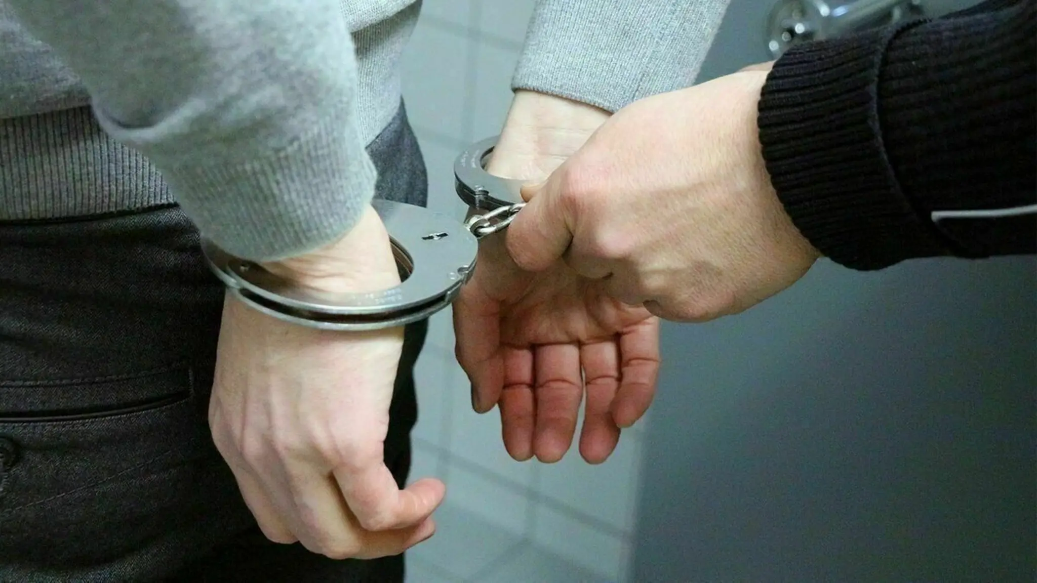 49-Jähriger nach Wohnhauseinbruch in Kundl festgenommen – Verdacht auf weitere Einbrüche