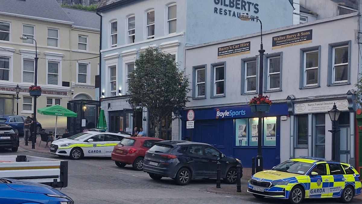 Suspect Held After Knife Attack at Cobh Shop