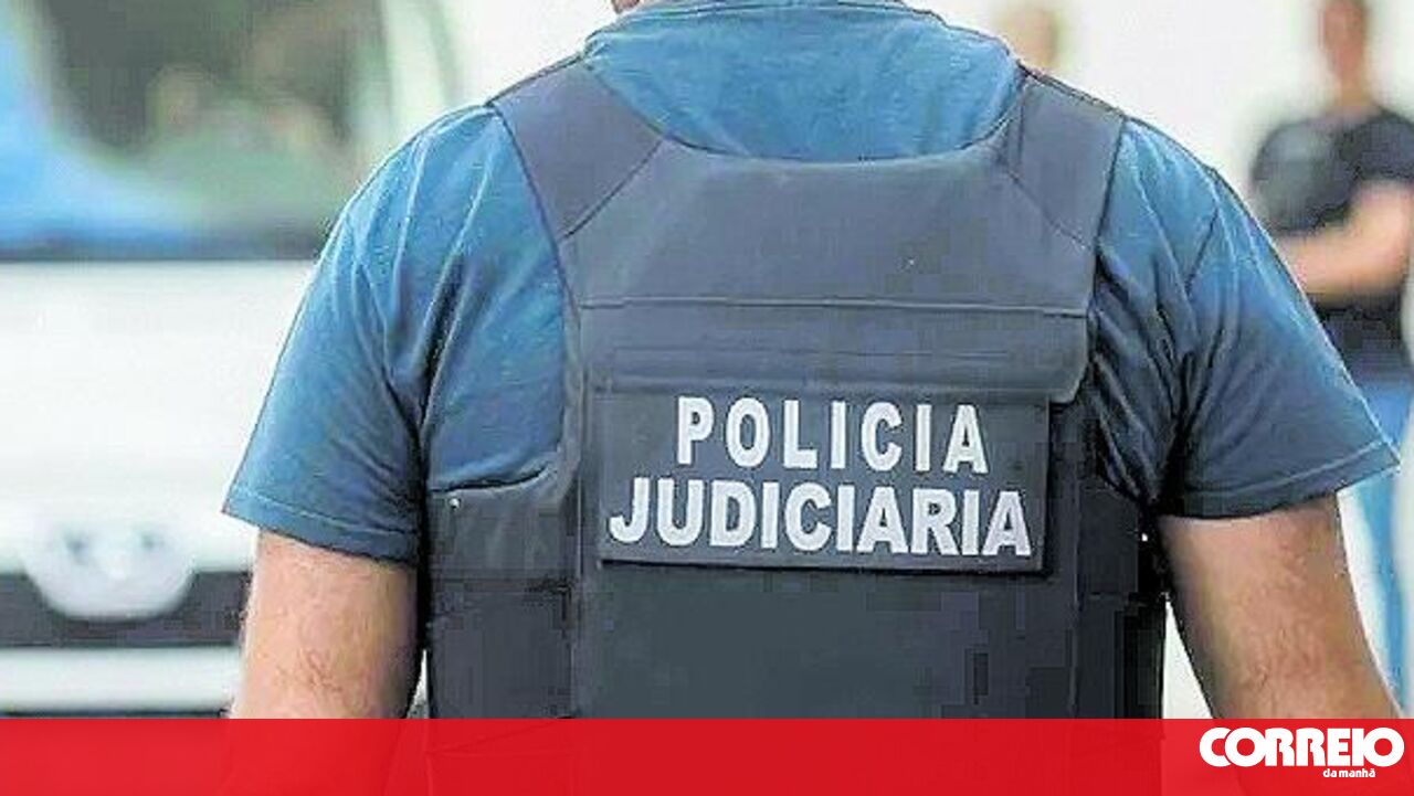 Jovem detido em Lagoa por crimes de pornografia infantil
