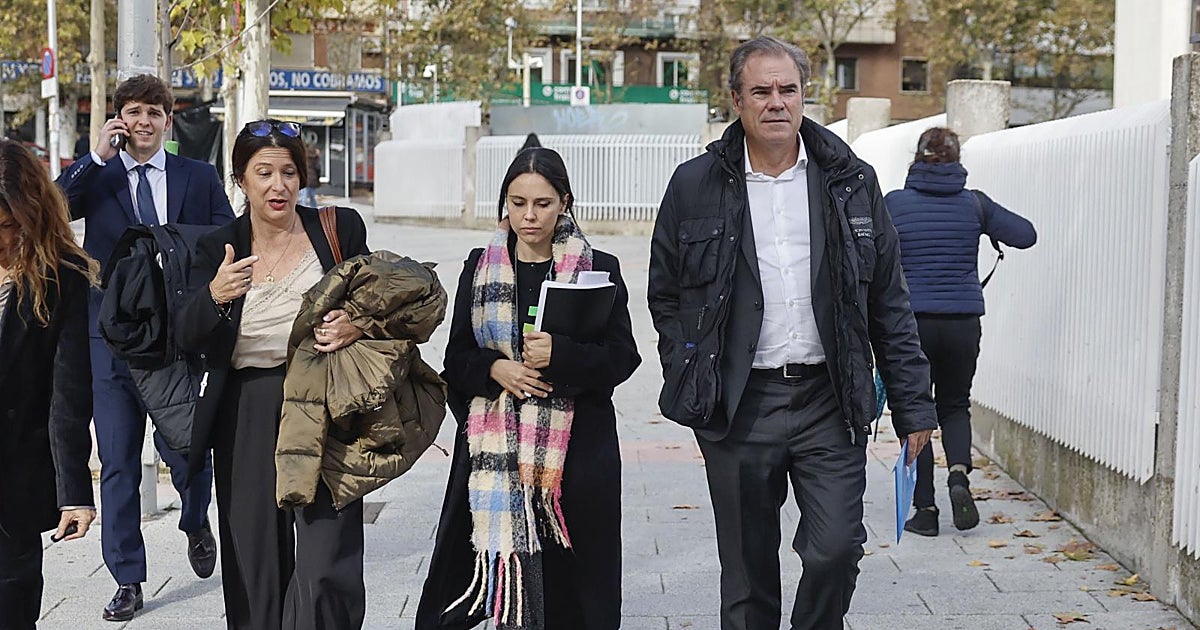 Peritaje policial señala al empresario Hamlyn como quien grabó la reunión de Leire Díez en Dubái