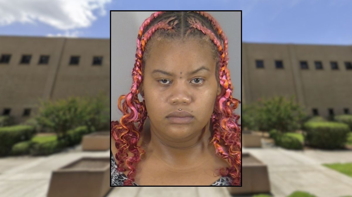 Florida Babysitter Left Child Alone for Boyfriend, Child Ingested THC Gummies