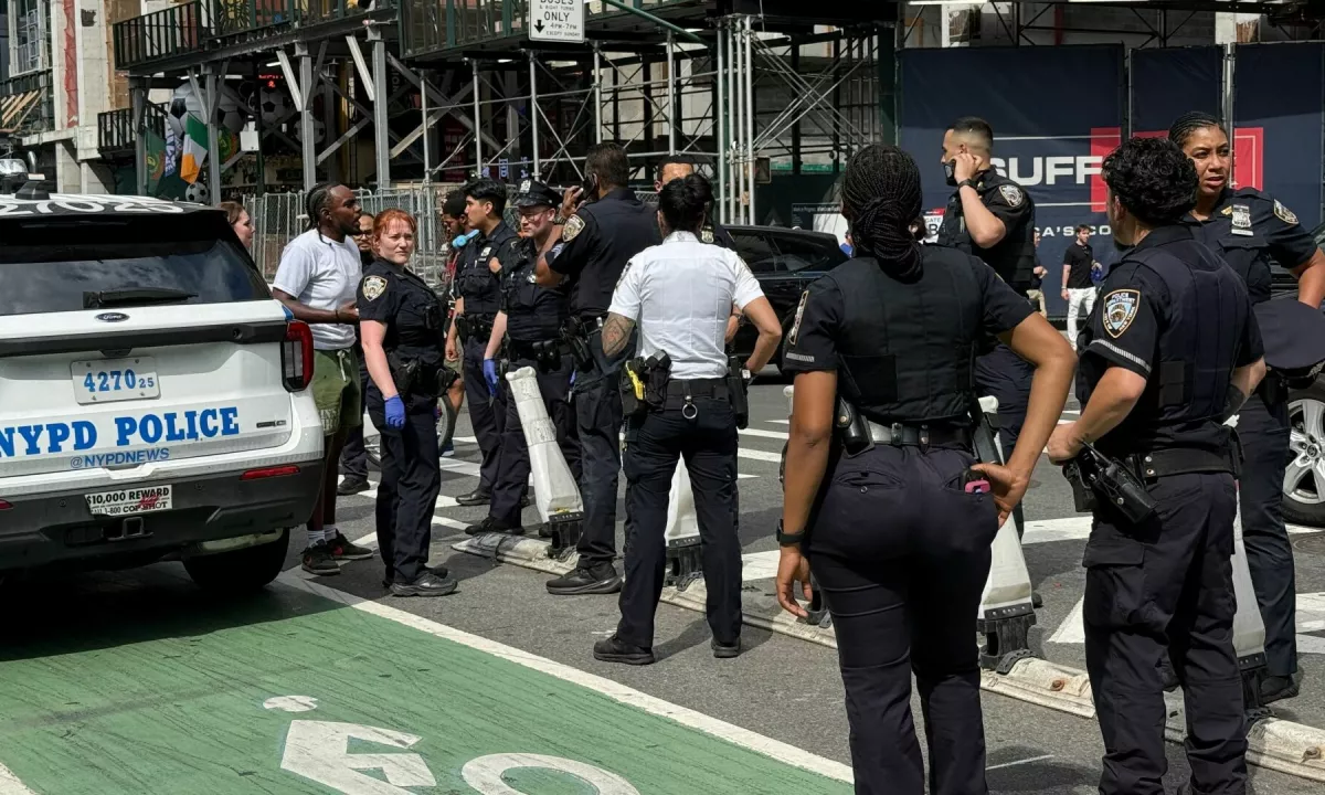 Six Found Dead in New York Home, Grandmother Suspected of Poisoning Family