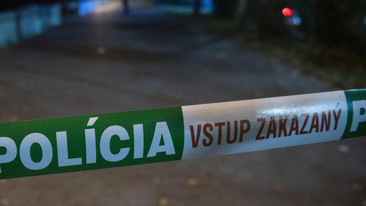 Tragédia vo Vranovskom okrese: útok na ženu, požiar áut a samovražda páchateľa