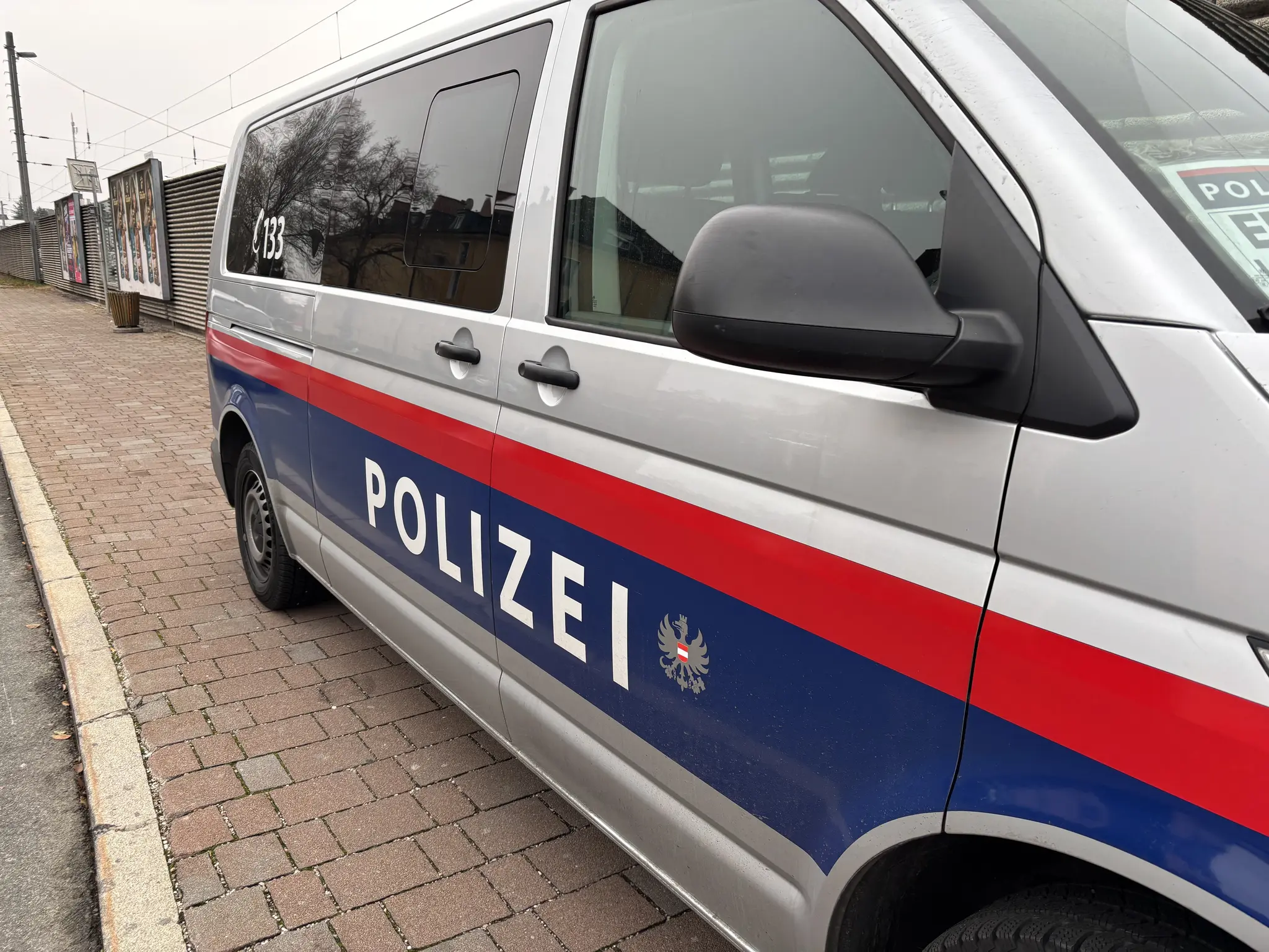 Polizist bei Festnahme am Klagenfurter Hauptbahnhof geschlagen