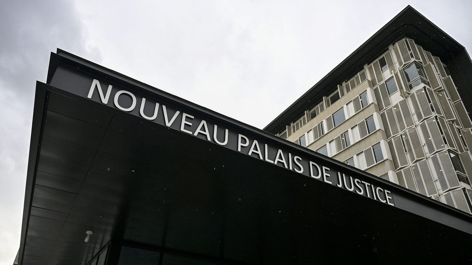 Grenoble : trois interpellations suite à une fusillade mortelle dans un quartier sensible