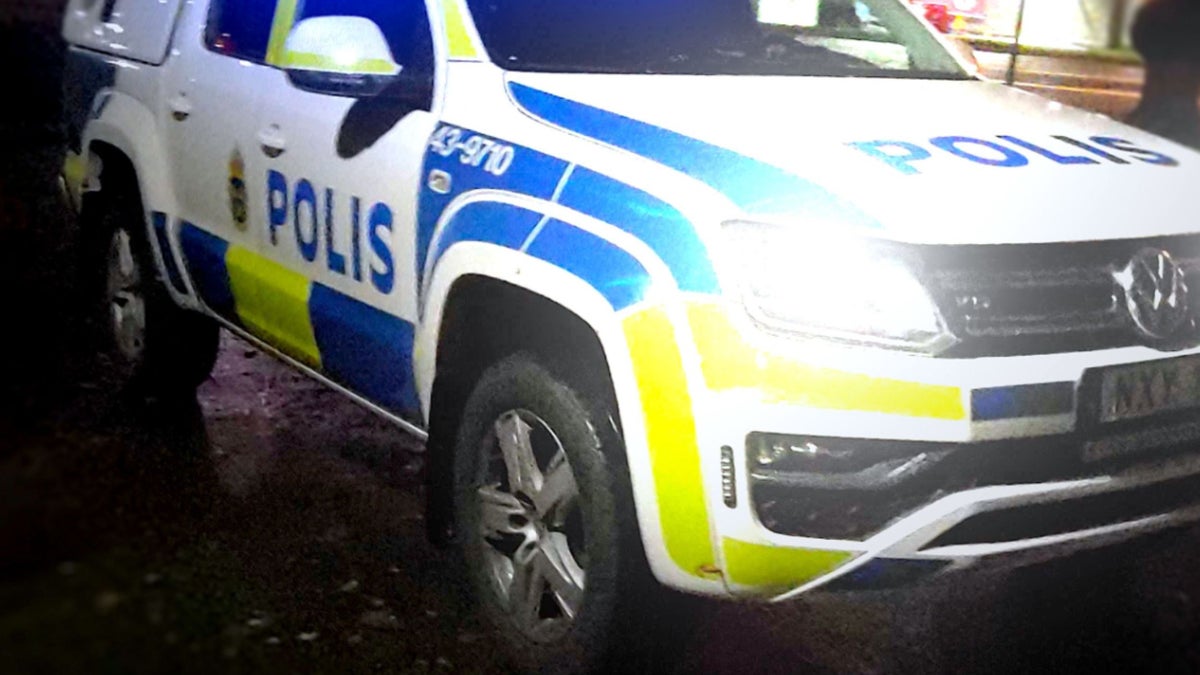 Förare anhållen efter stulen bil stoppad på Ingarö