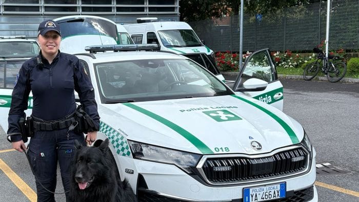 Droga in auto scoperta dal cane poliziotto: due 18enni arrestati a Osio Sopra