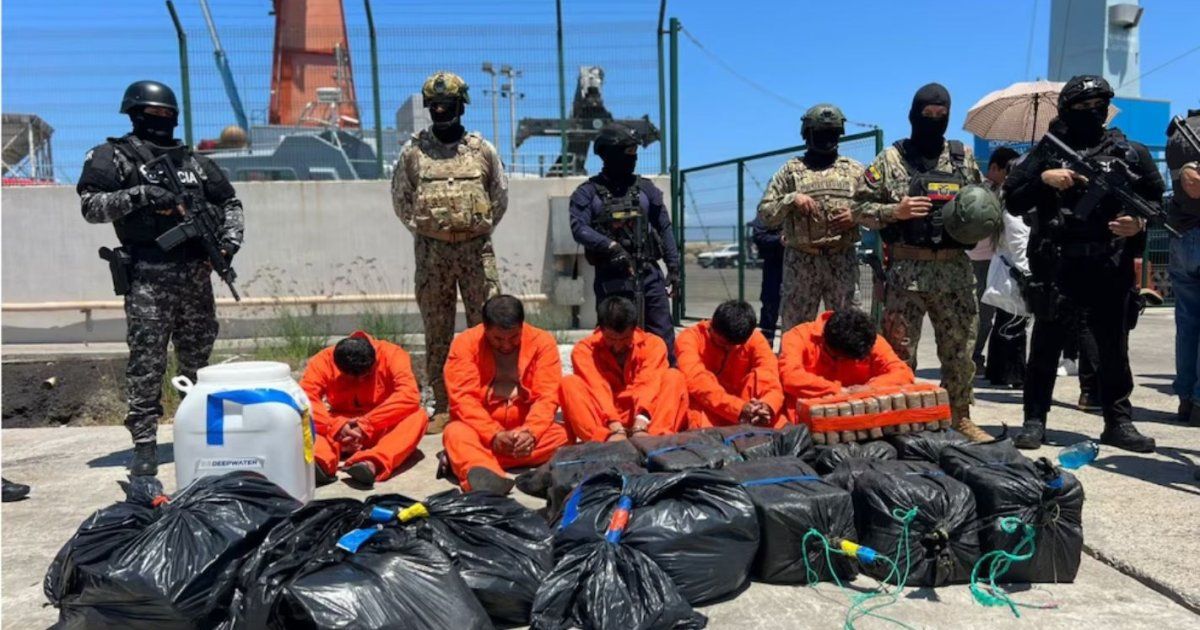 Incautan tres toneladas de droga en operaciones conjuntas entre EE.UU. y Ecuador cerca de Galápagos