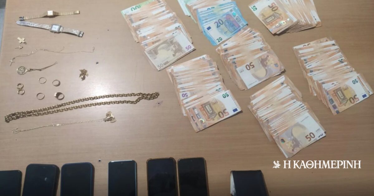 Δομοκός: Απάτη με «μαϊμού» εφοριακό – Συνελήφθησαν τέσσερα άτομα που απέσπασαν 37.000 ευρώ