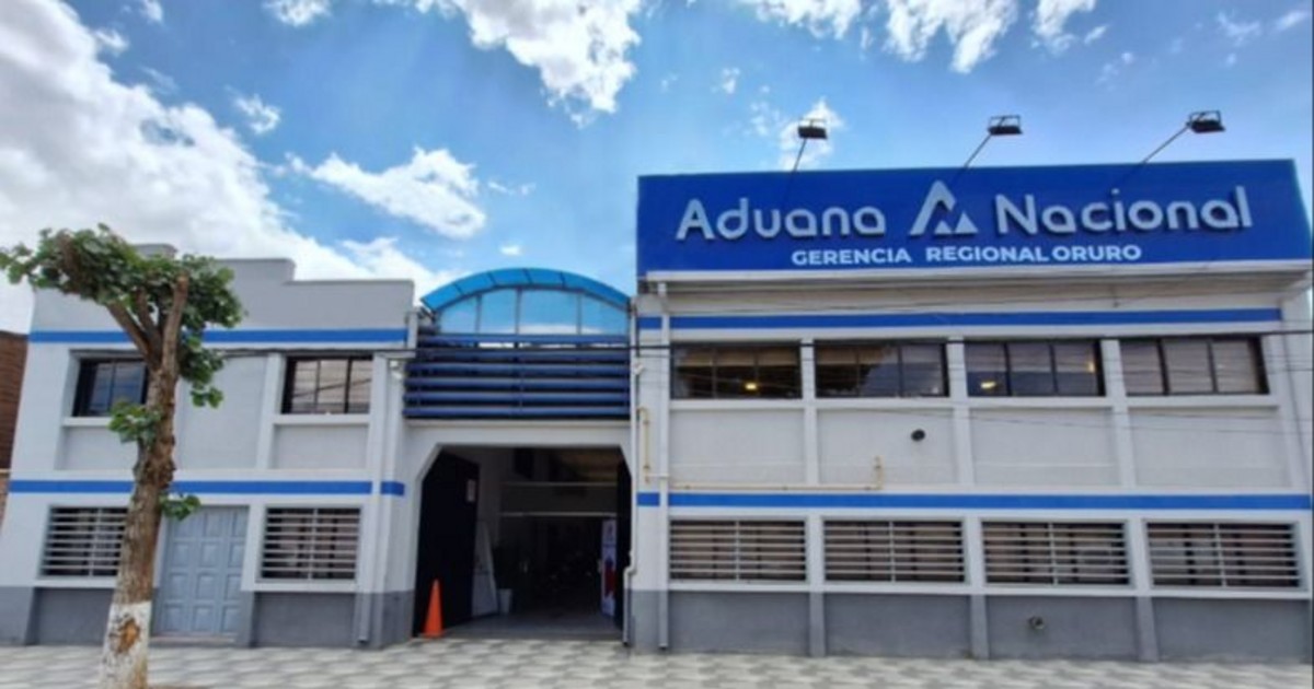 Funcionario de Aduana es destituido por esquema corrupto en oficina de Arica