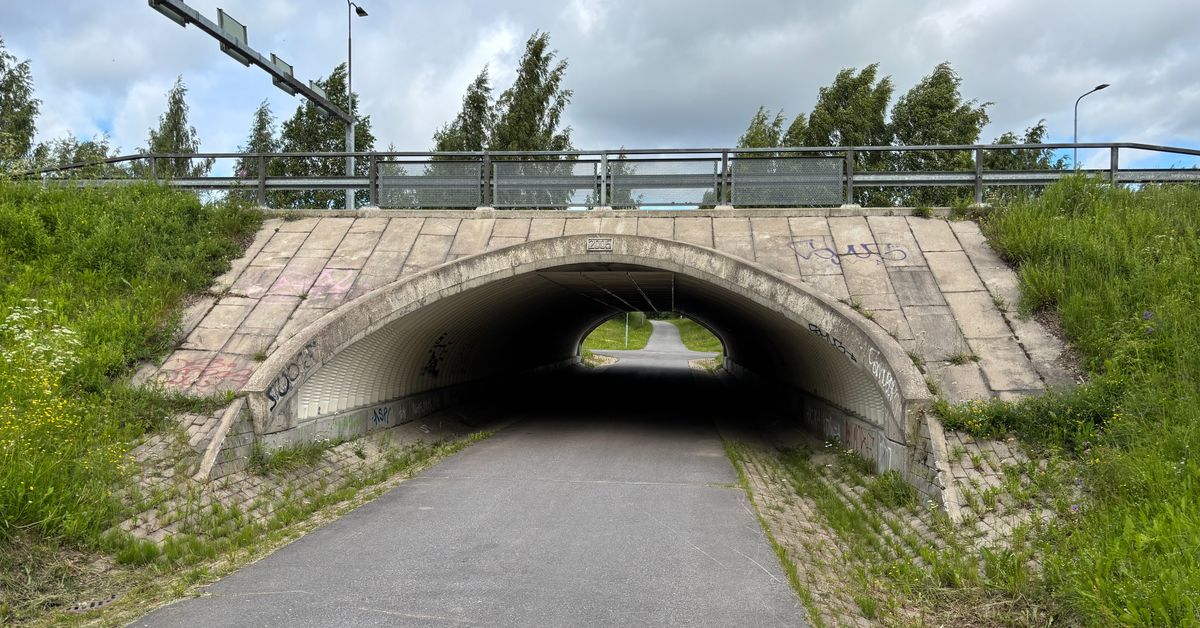 Oulun poliisi sai yli sata vihjettä pyöräilijäpuukotusten selvittämiseksi