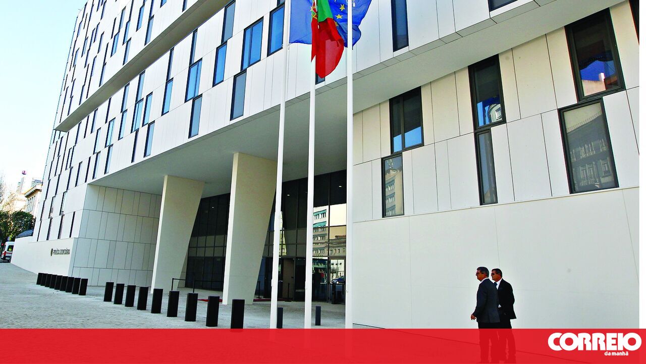 PJ desmantela rede de fraude informática ao banco Santander com prejuízo de 50 milhões de euros