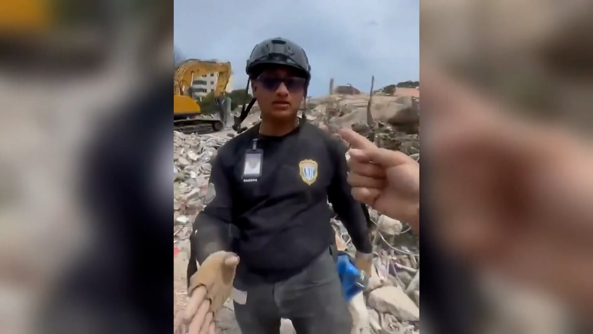 Agentes del CICPC arrestados por saquear escombros tras sismos en La Guaira