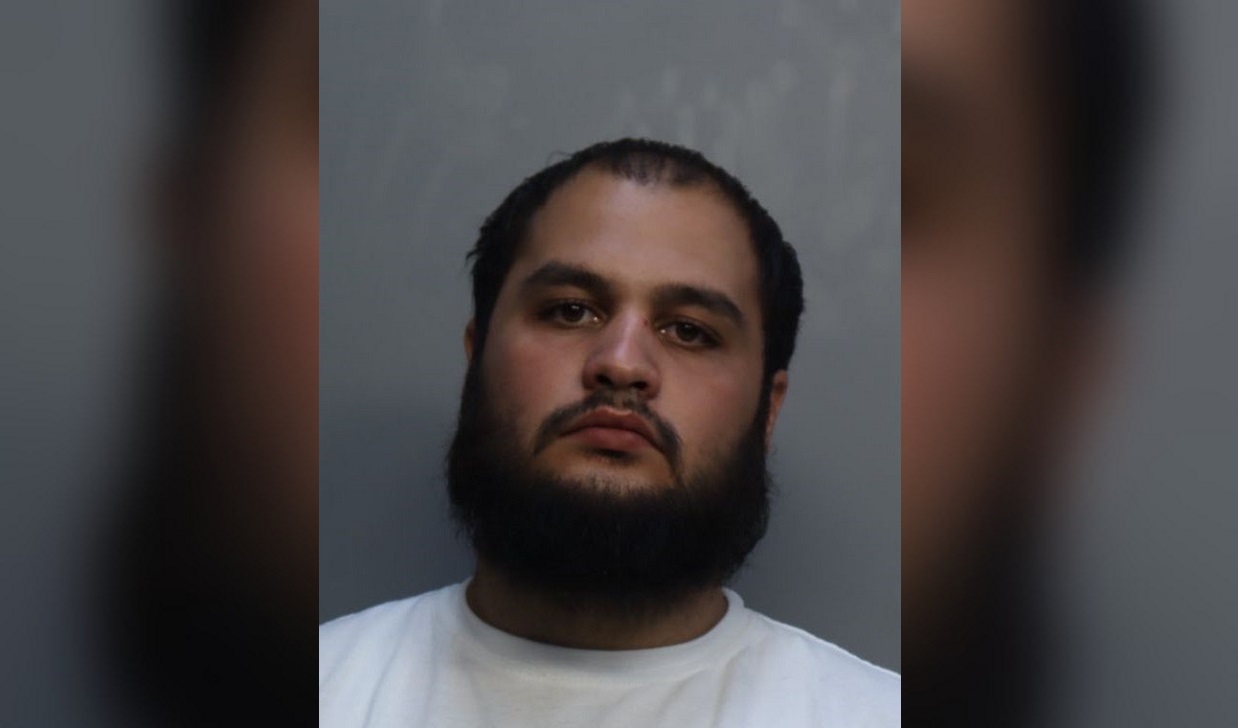 Miami-Dade Dealership Burglary Suspect of Cuban Origin Held on $168,000 Bond