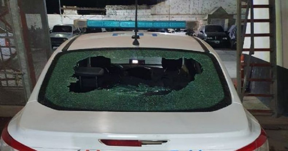 Policía herido tras asalto a comisaría en Caucete por familiares de detenido