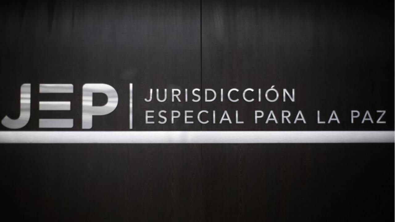 Tribunal de paz confirma castigo para siete excomandantes guerrilleros por secuestros y asesinatos