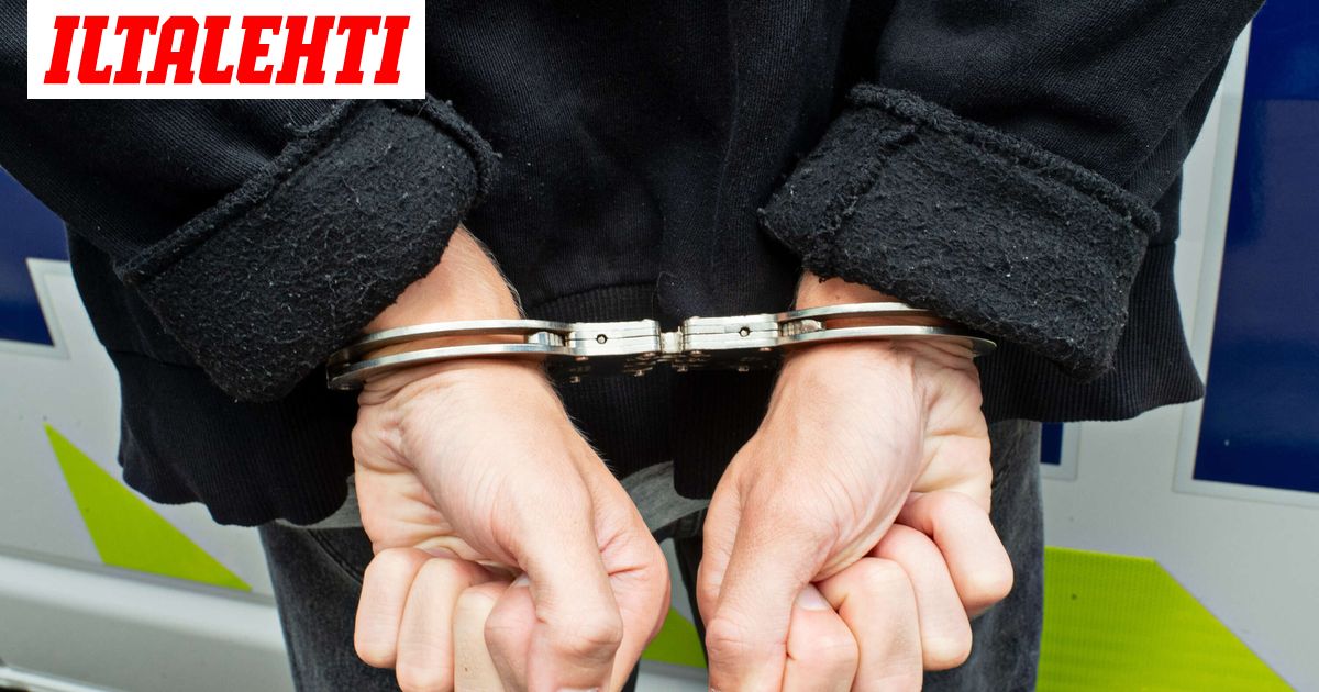 Poliisi löysi etsintäkuulutetun droonin avulla Länsi-Tampereella