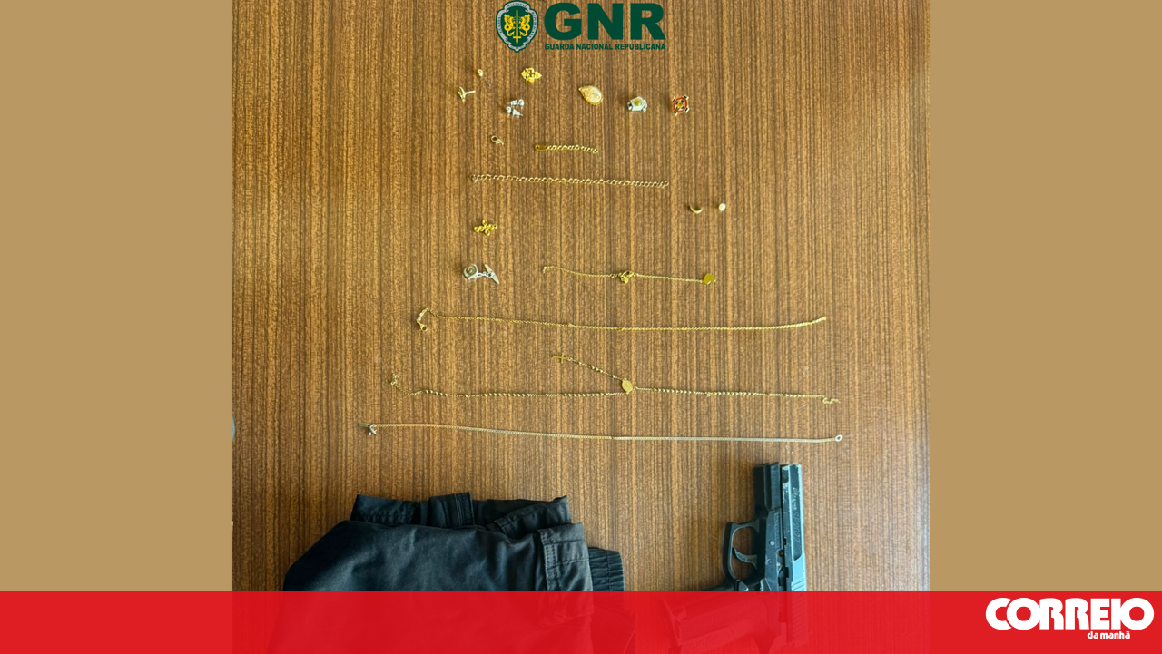 Jovem detido por roubos violentos a idosos em Mafra fica em prisão preventiva