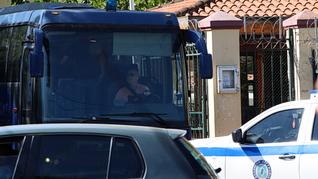 Ποινική δίωξη σε δέκα οπαδούς του Παναθηναϊκού για οκτώ κακουργήματα