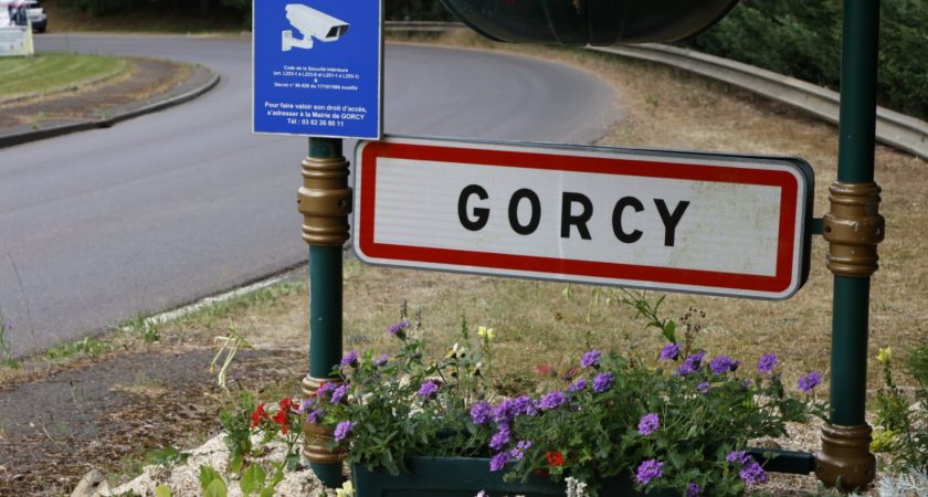 Gorcy : un mineur de 15 ans retrouvé sans vie, l'asphyxie privilégiée