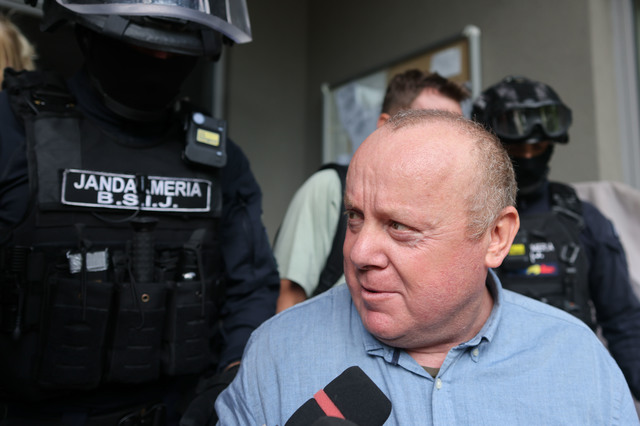 Bărbatul din Bihor acuzat de rețea infracțională spune că a cerut ajutorul autorităților