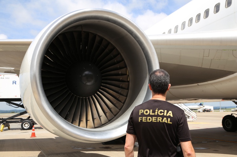 Dois detidos em ações da PF no Aeroporto de Guarulhos