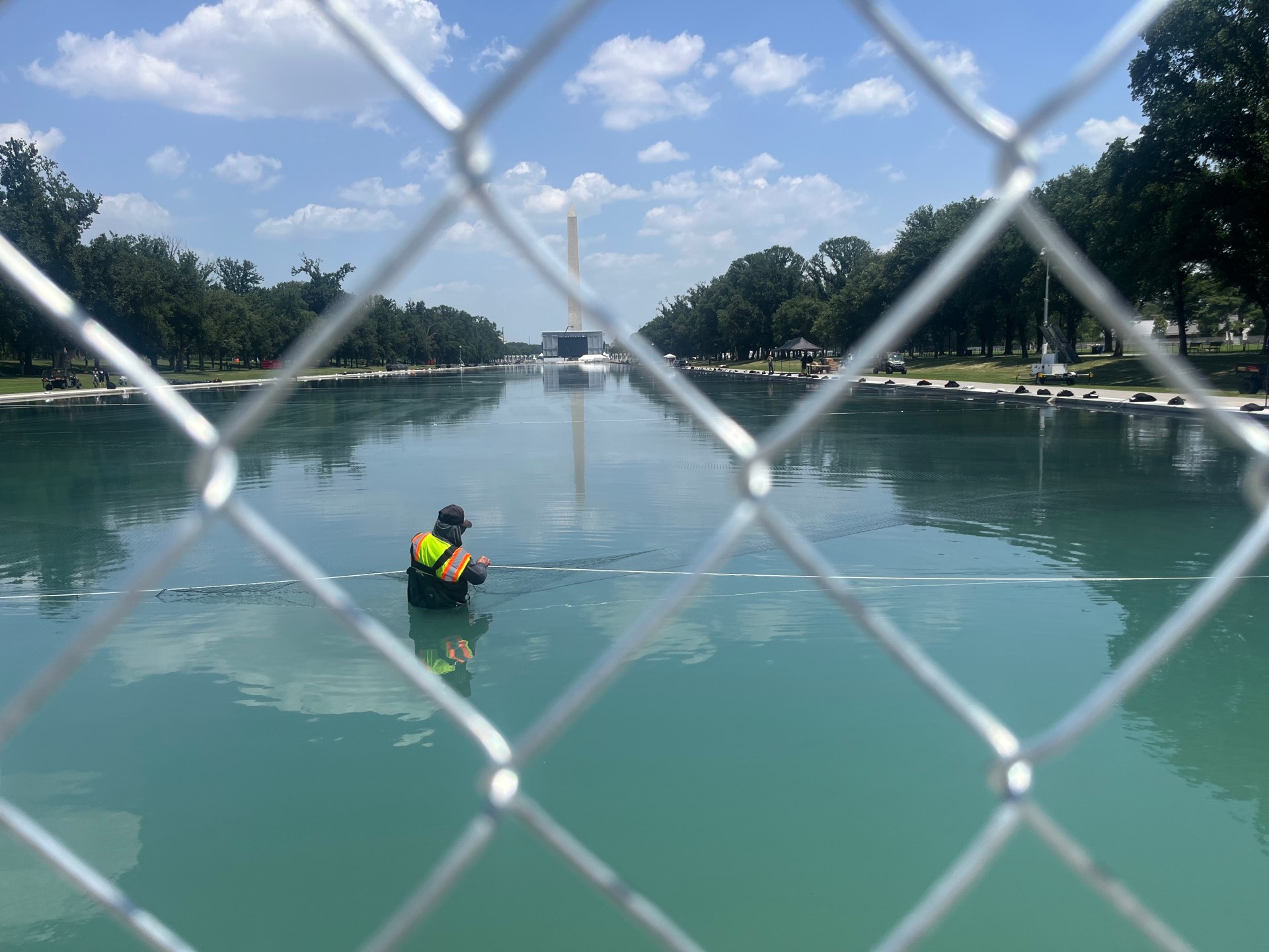 Olympic canoeist David Hearn indicted on felony charge over Reflecting Pool damage