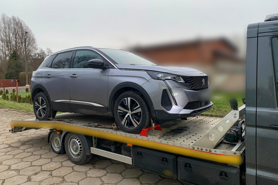 CBŚP zlikwidowało gang kradnący auta z zachodniej Europy. 52 pojazdy odzyskane