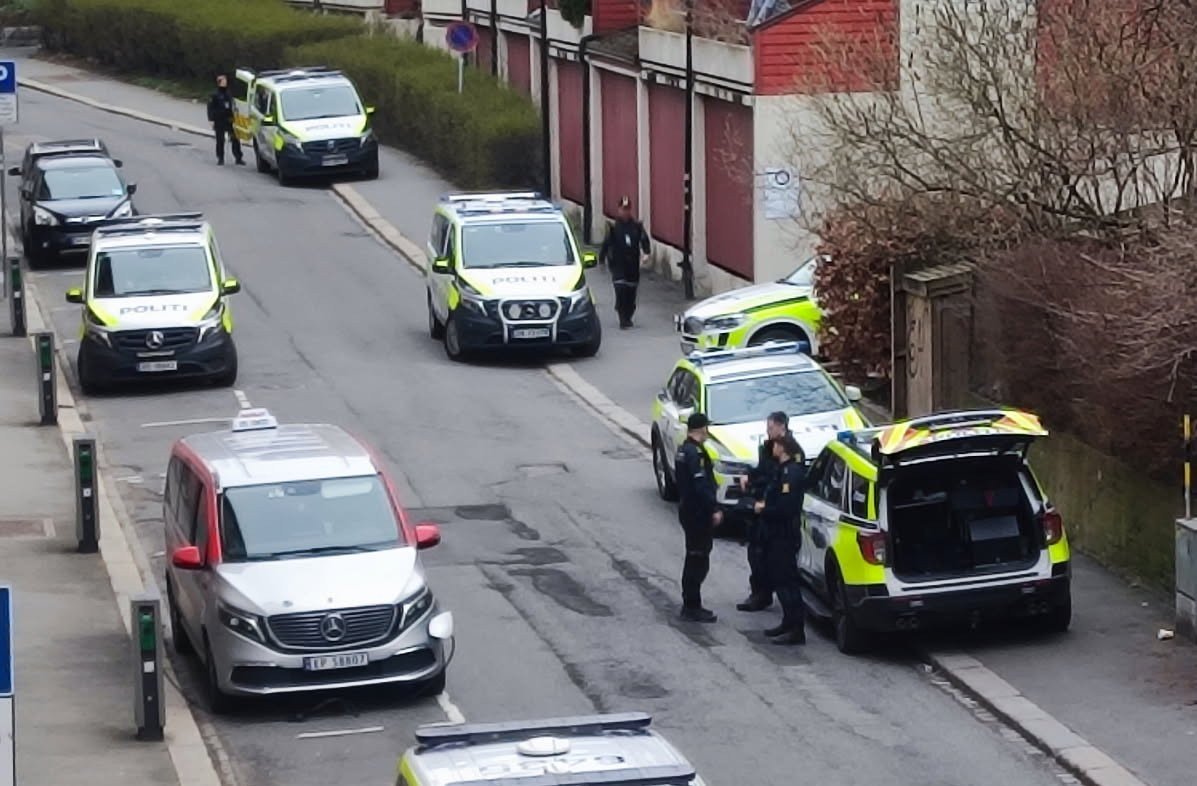 Bevæpnet politi pågrep mann på Kampen etter voldsepisode