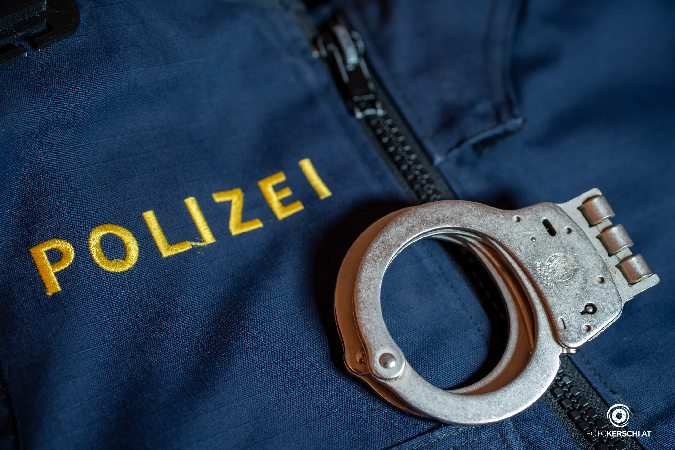 Mann in Traun von Schwager mit PKW angefahren – Festnahme in Linz