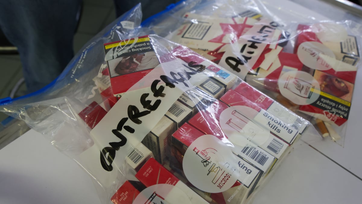 Aix-en-Provence : une trafiquante de cigarettes jugée pour importation de tabac depuis l'Afrique