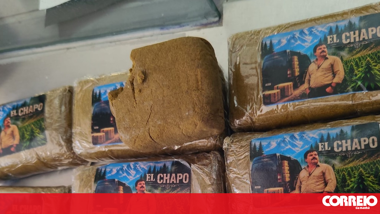 Jovem detido em Vila Franca de Xira com milhares de doses de haxixe com imagem de 'El Chapo'